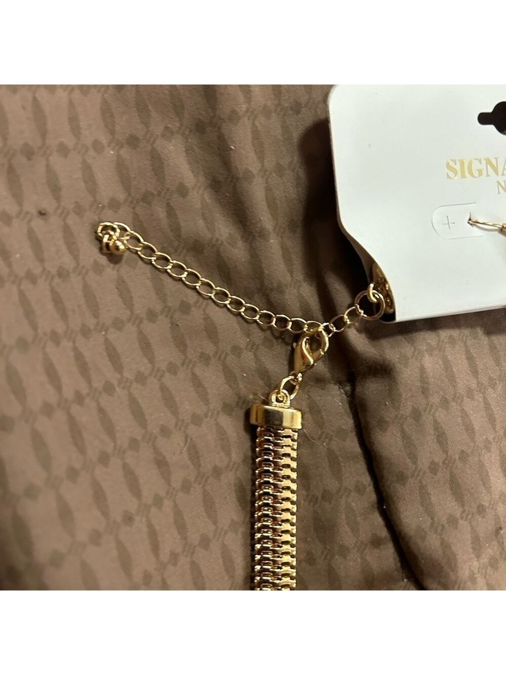 Signature nyc 2pc set - Picture 4 of 6